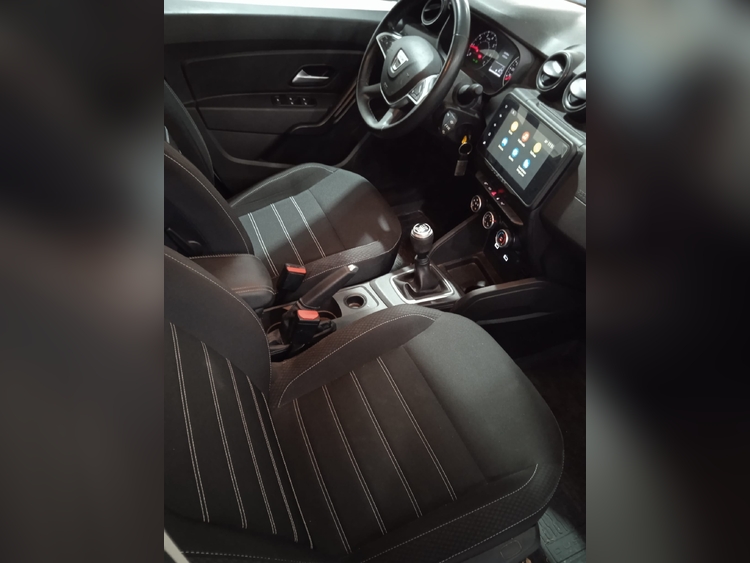 DACIA DUSTER BLUE DCI 115CV CONFORT foto 12